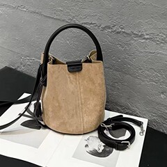 磨砂真皮水桶包包女高级感时尚通勤手提包复古麂皮绒斜挎包托特包