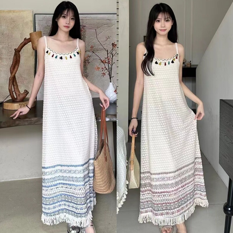 New Ethnic Style Xinjiang Yunnan Characteristic Western Travel Quality Knitted Tassel Slim Slim Suspender Dress