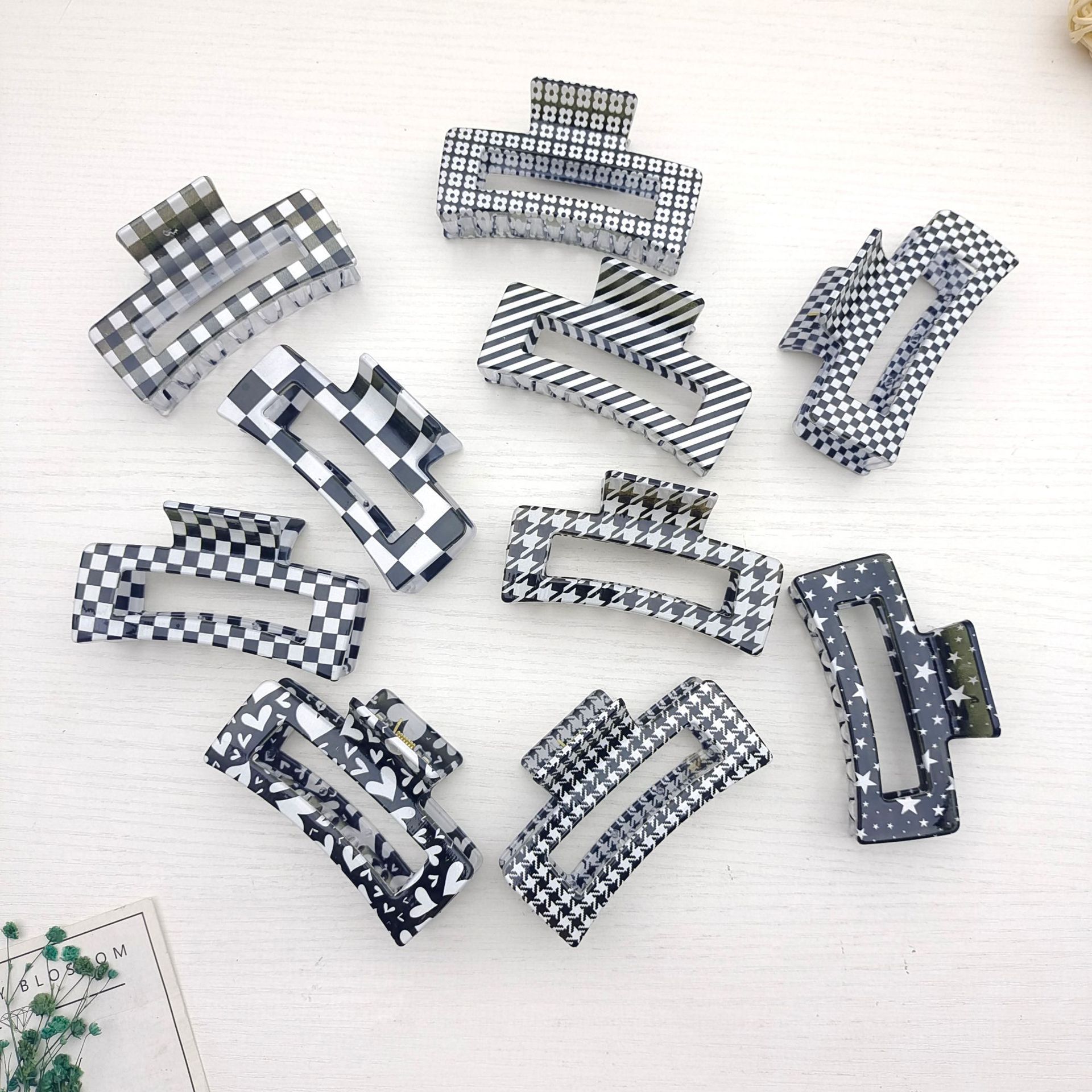 cfdc8c72e1e0995d6d1d4ebf3438d1