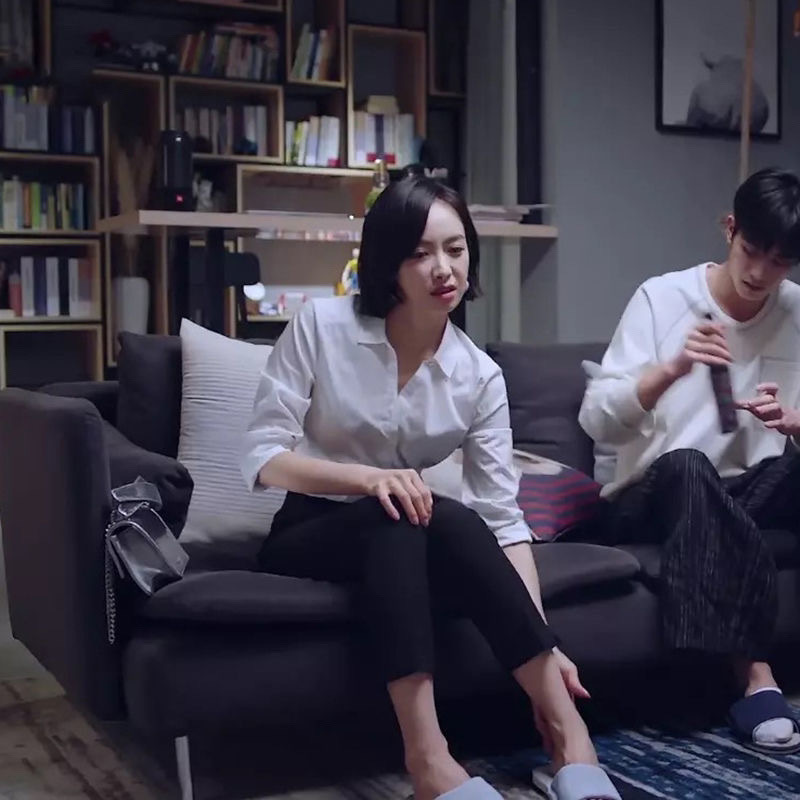 흰색 셔츠 여성의 느슨한 긴 소매 주름 방지 비즈니스 우아한 V 넥 셔츠 기본 작업 옷 봄과 가을