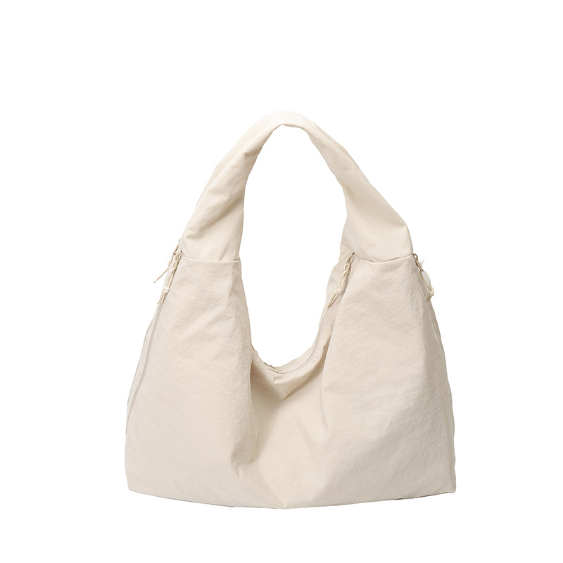 Bolso Tote de nylon popular transfronterizo 2025 verano nuevo estilo ins bolso de mujer de moda súper caliente bolso de viaje de temperamento de moda