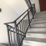 楼梯护栏阳台防护栏飘窗天台栏杆楼顶装配式组装式围栏锌钢护栏