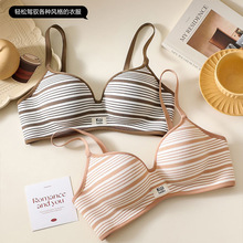 ԭ��Ӻ��z�^���o�Ȧ����ŮС�ؾ۔n�@����´�ײɫ�l�y�o������