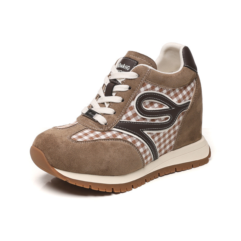 Giày sneaker nữ đế dày tăng chiều cao, phong cách thể thao giải trí — màu đen