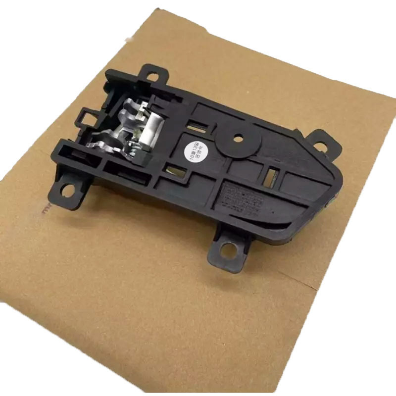 826203W000 is suitable for the Kia Sportage right front and rear door inner handle 2011-2016