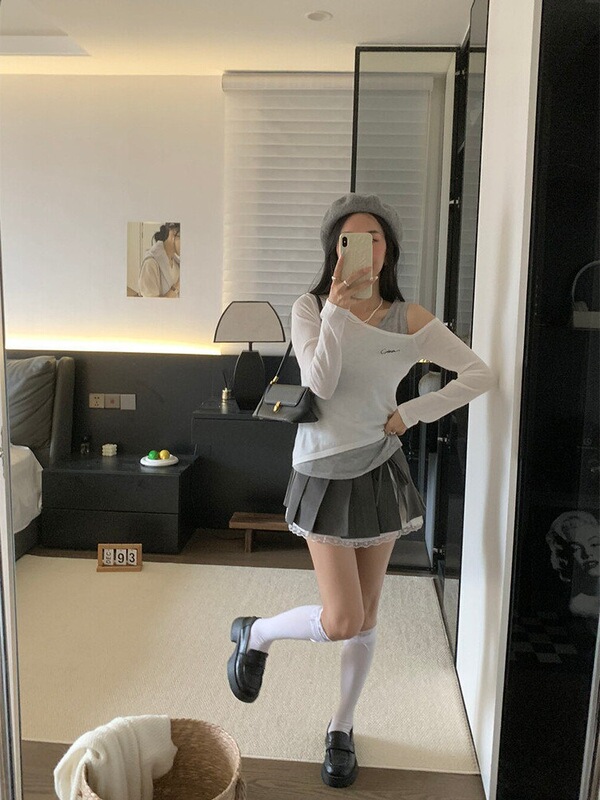 设计感小众假两件撞色拼接露肩长袖t恤女秋季新款修身显瘦小上衣|undefined