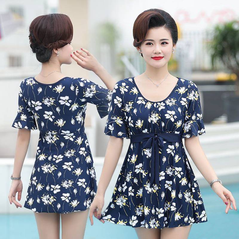 Extra Fat and Enlarged Swimsuit for Middle-Aged and Elderly Mothers Plus Size Fat mm One-Piece Belly-Covering Slimming Look Hot Spring Swimsuit for Women Extra Fat and Enlarged Swimsuit for Middle-Aged and Elderly Mothers Plus Size Fat mm One-Piece Belly-Covering Slimming Look Hot Spring Swimsuit for Women