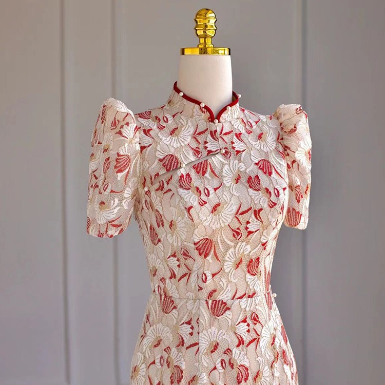 Vestido Qipao para Novia, Estilo 2025, Color Borgoña, para Boda, Compromiso, Graduación, con Encaje y Cola de Pez image 1