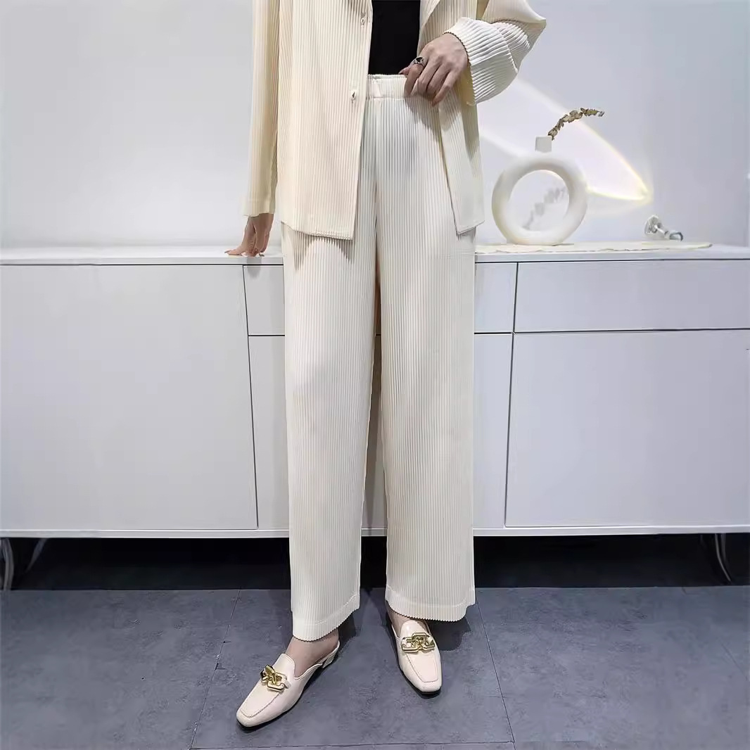 2024 spring and autumn versatile loose casual straight trousers women's large toothpick pleated high waist wide leg pants basic