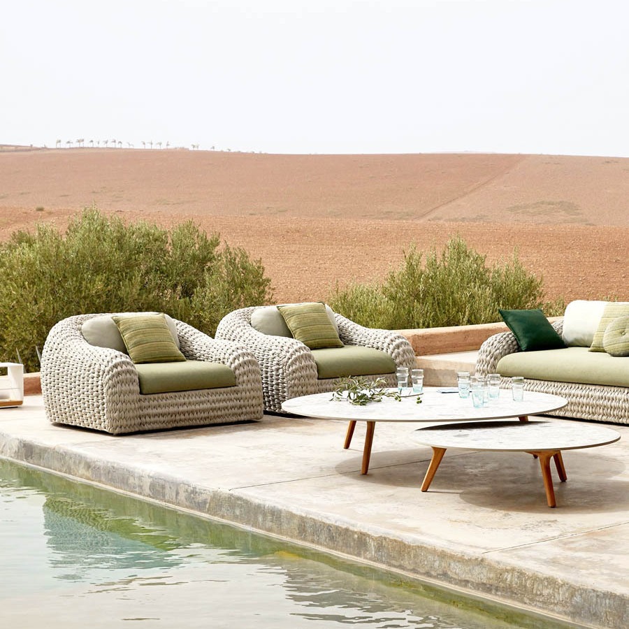Living room set of rattan sofas for courtyard villas, hotels, and homestays, leisure outdoor sofas for large flat spaces