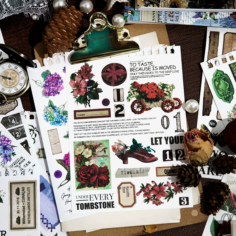 Книга с винтажными наклейками «Жизнь»: дорогой декоративный журнал с растительным и цветочным декором и универсальными наклейками, 50 неповторяющихся листов.