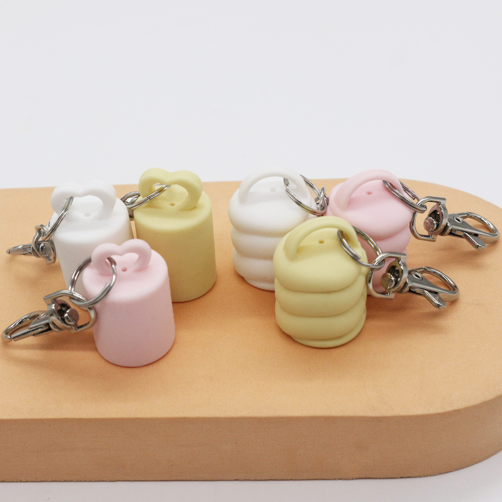 llavero en stock lápiz labial silicona tapa tapa labial perezosa portátil reemplazo de botón colgante fábrica directa