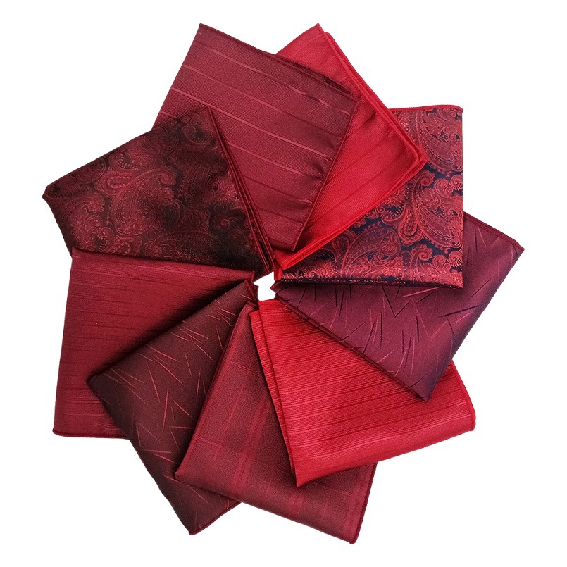 Pañuelo de rayas de los hombres de moda británica pequeña toalla cuadrada Fábrica al por mayor traje de bolsillo Toalla de poliéster hilado teñido jacquard