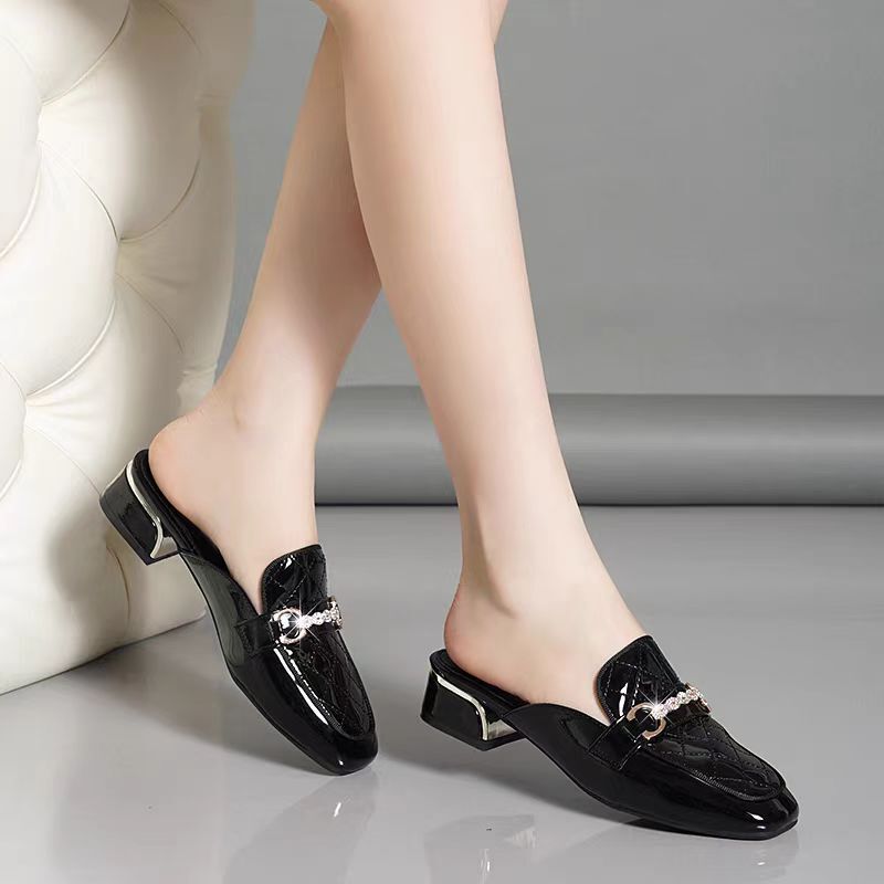 Loafers Women's 2025 Spring New Thick Heel British Style Lazy Leather Shoes Slip-on Low Heel Baotou Women's Slippers