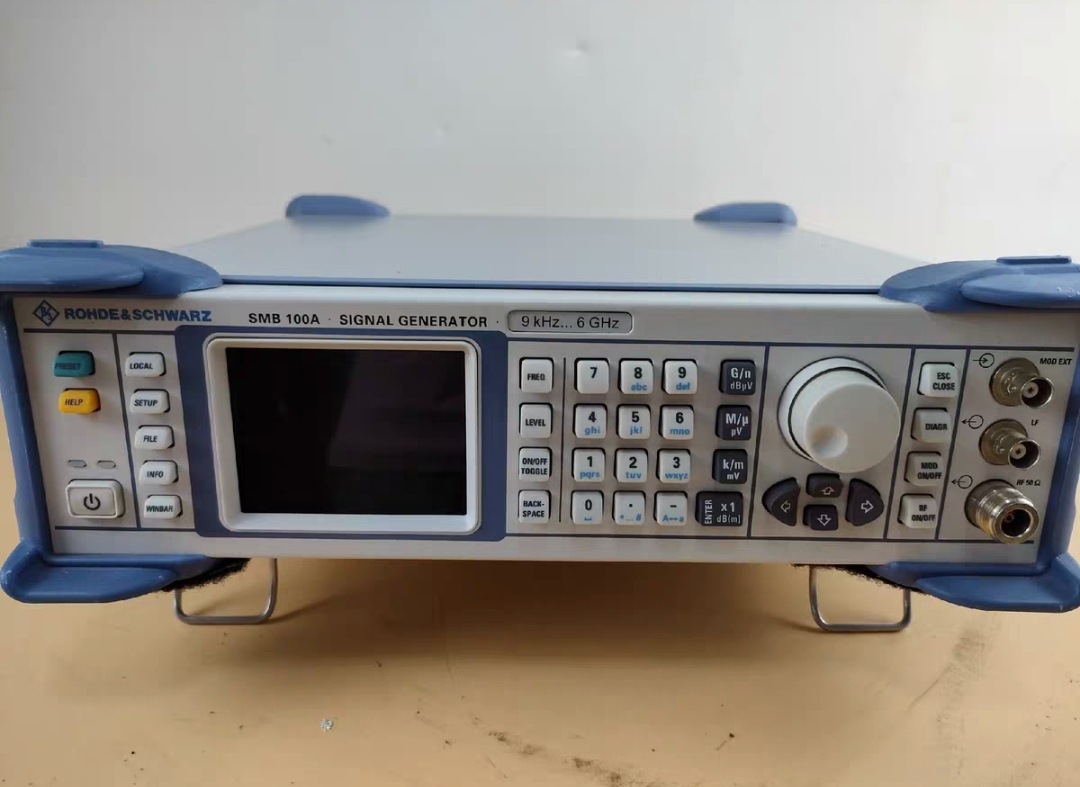 全国回收罗德与施瓦茨SMBV100A SMB100A SMBV100B信号发生器