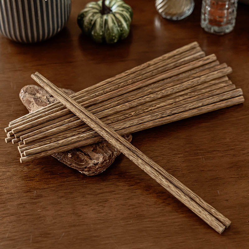 Palillos para el hogar de estilo japonés, vajilla, palillos de madera retro, palillos prácticos para restaurante, juego de 10 pares, palillos de madera maciza antideslizantes para cocina, venta al por mayor