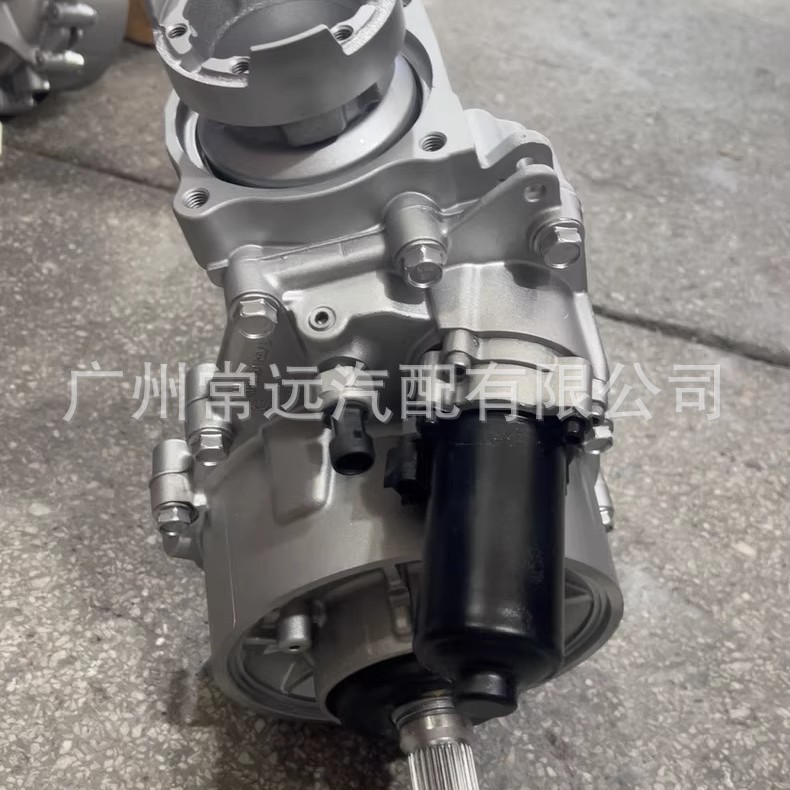 Suitable for Jeep 19-22 Cherokee Commander Rear Differential Assembly 3.73 Ratio 53010758Ae