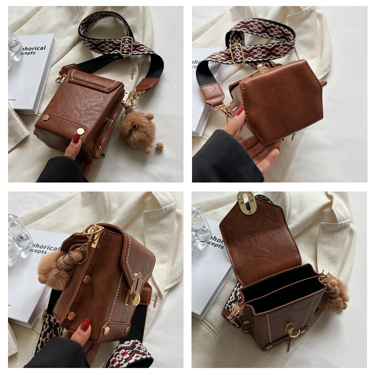 This year's popular Korean version of small for women 2024 new fashionable broadband crossbody bags, niche mobile_senzul.com
