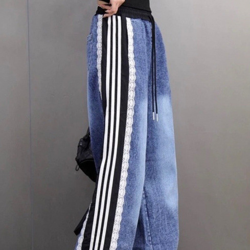 Korean Women's High-End Fashion New Denim Jeans with Lace Patchwork, Casual High-Waisted Wide-Leg Pants for Women