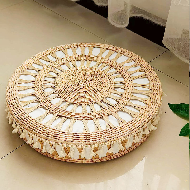 Estuilla de futón de paja artesanal nórdica en el suelo de estilo tatami japonés estuilla de ventana flotante doméstica adorando al budismo estuilla de meditación