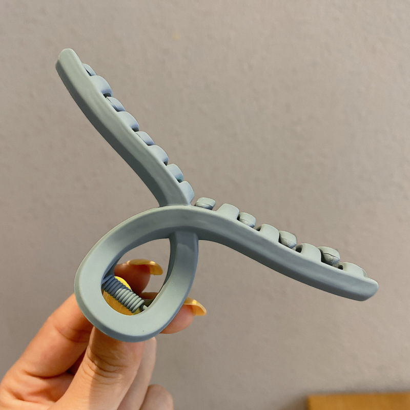 Clip de tiburón grande, clip de agarre para el cabello de placa de sensación de alta calidad, horquilla de temperamento, nuevo estilo, horquilla de gran volumen, tocado de primavera y verano, mujer