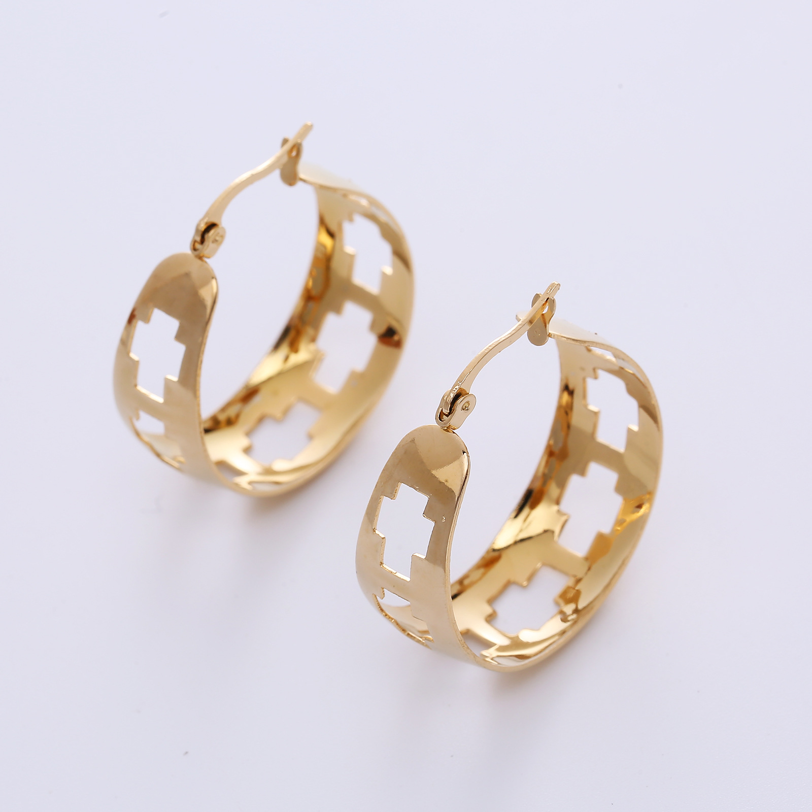 Exaggerated Geometric Stainless Steel Earrings Hollow Out Stainless Steel Earrings