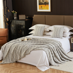 Hotel with phoenix tail flower fashion splicing bed flag, bed cover