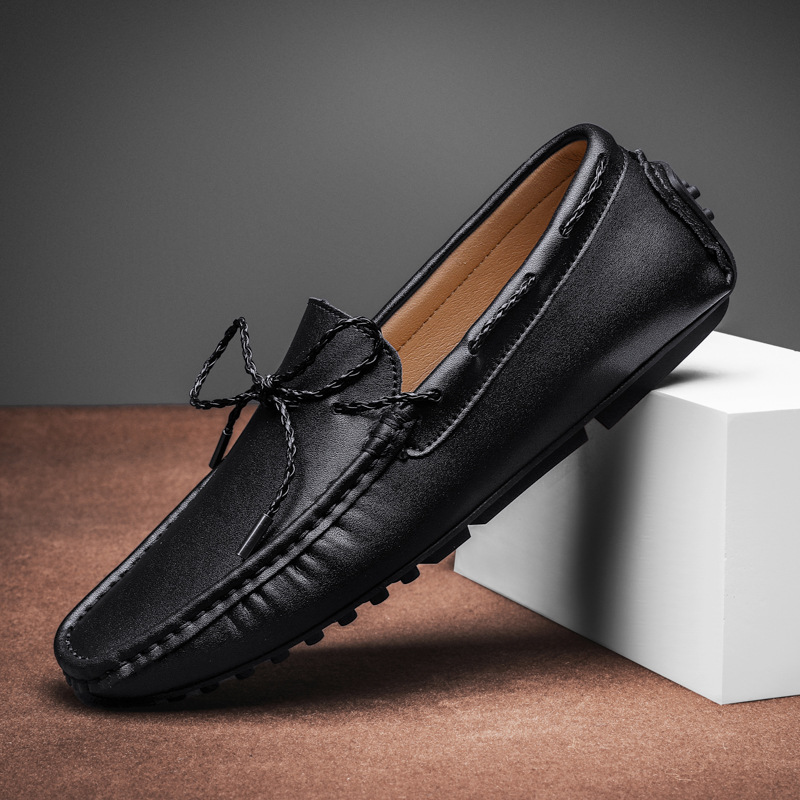 Cross-border más tamaño mocasines de otoño de los hombres nuevos mocasines slip-on zapatos de cuero casuales bajos zapatos de los hombres de moda