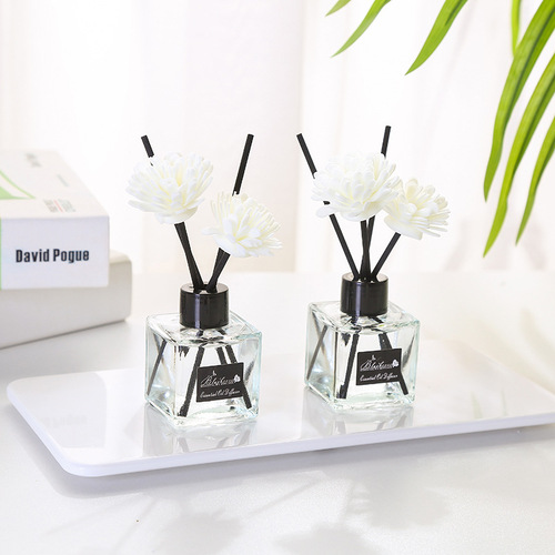 Gardenia Scented Candle Home Room Long-lasting Fragrance Bedroom Girls Perfume Bathroom Deodorizer Air Freshener