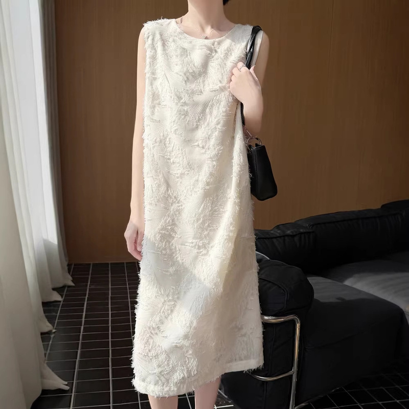 2026 Spring/Summer New Round Neck Strap Long Dress, Mid-Length Over-The-Knee Heavy Embroidery Tassel Sleeveless Dress for Women