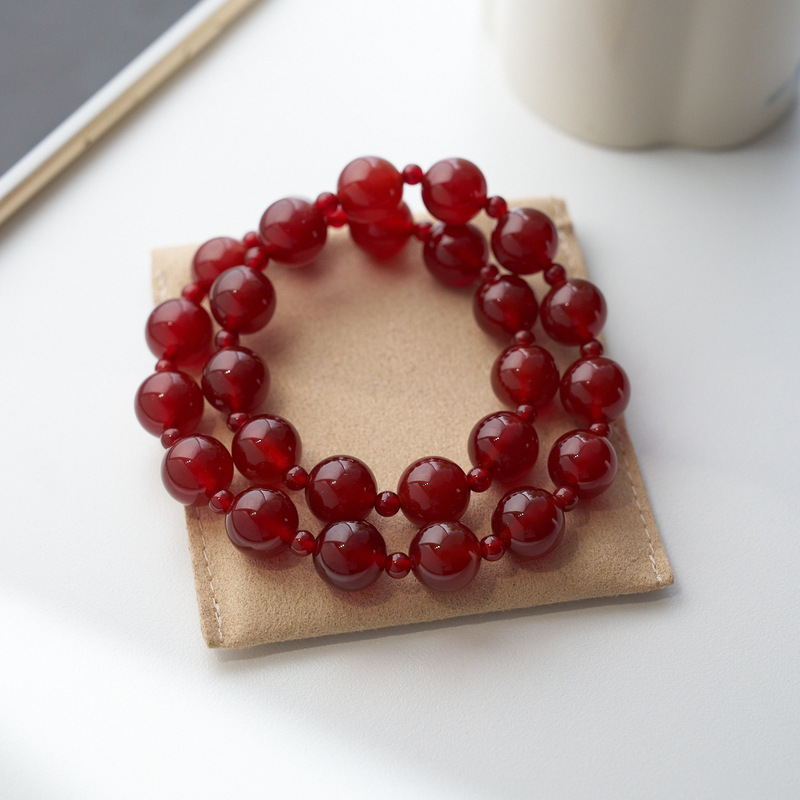 New Product: Natural Red Agate Bracelet for Women, Same Style as the Tv Series, Double-Circle Stackable, Dual-Use Red Agate Collarbone Chain Design