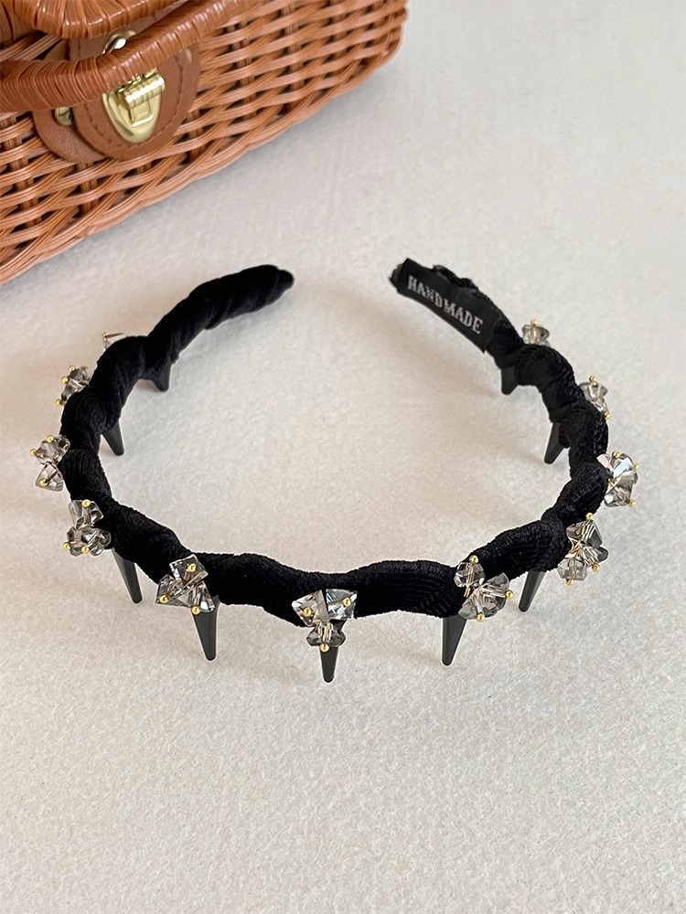 Black - rhinestone wavy headband