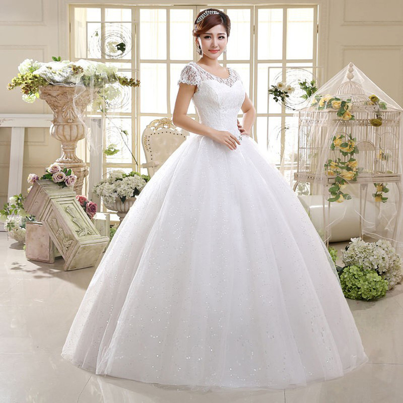 Cross-border small order quick response new white lace wedding dress, floor-length bridal gown, slim-fit short-sleeved puffy dress for women