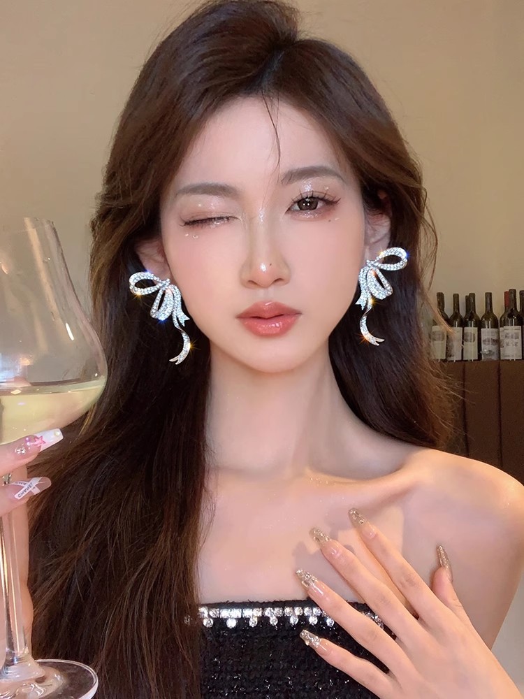 滿鑽飄帶蝴蝶結耳釘女銀針冷淡風耳環輕奢小眾設計感高級感耳飾潮