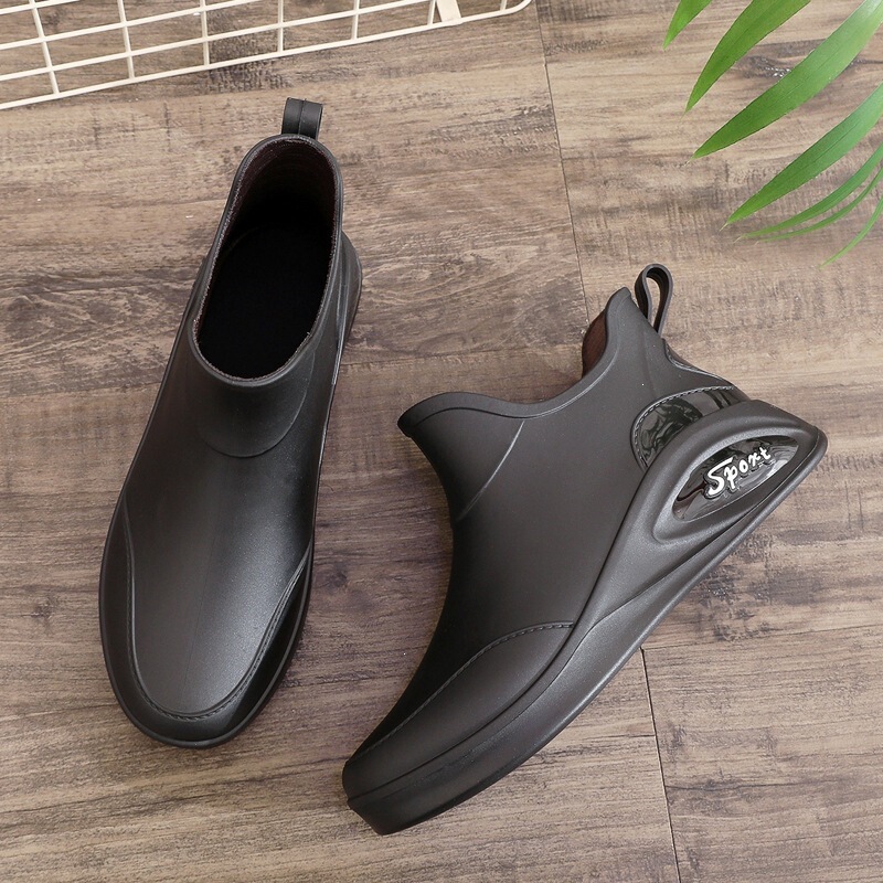 Cross-border warm short rain boots for men, waterproof kitchen non-slip rubber shoes, wear-resistant water shoes, plush lined fashionable rain boots Cross-border warm short rain boots for men, waterproof kitchen non-slip rubber shoes, wear-resistant water shoes, plush lined fashionable rain boots