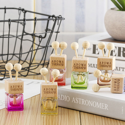 車載香水瓶創意噴彩空瓶汽車風口擺件挂件玻璃瓶汽車用品廠家現貨