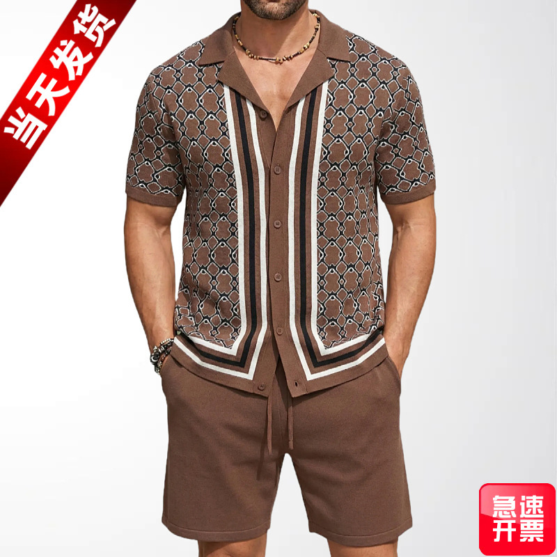 Men's Cuban Collar Knitted Suit Summer New Style Geometric Jacquard Short-Sleeved Cardigan Shorts Two-Piece Set in Stock Sy0196