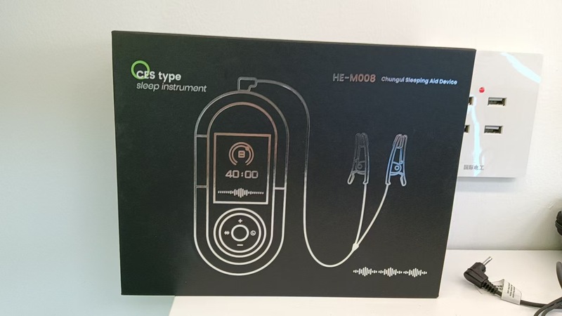 スマートハンドグリップ耳式春帰助眠器CES療法マイクロ電流クリップ耳改善不安睡眠機器|undefined