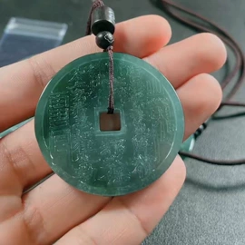 翡翠项饰;天然玉石项饰;翡翠手饰