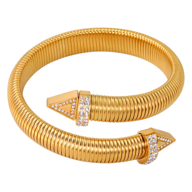Moda de acero inoxidable 18k chapado en oro europeo y americano nicho pulsera personalizada triángulo de dos cabezas zircon pulsera abierta para las mujeres
