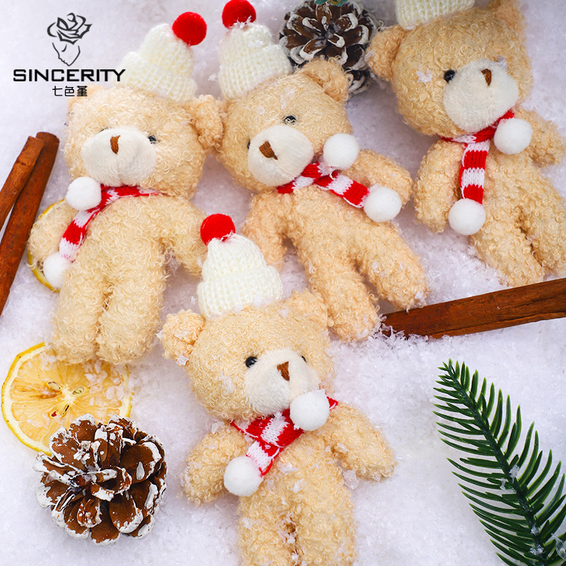 Navidad adorable peluche osos marrones horneado pastel decoración adornos con sombrero bufandas osos vestido de Nochebuena