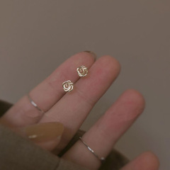 French charming small rose ear earrings, elegant, small, simple temperament mini earrings, ear flowers, unique silver ornaments