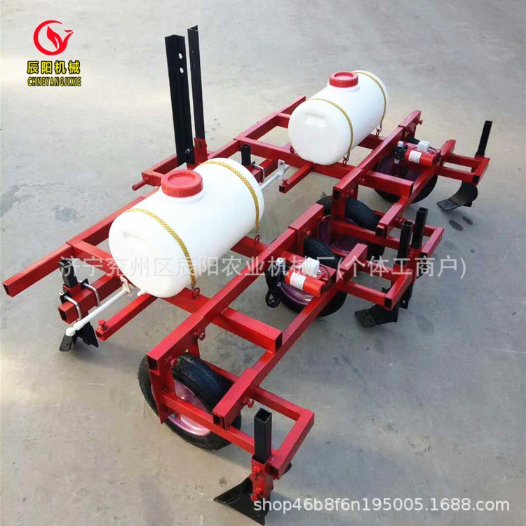 临沂热销农用地膜覆盖机手扶车四轮车微耕机配套多款规格直销批发