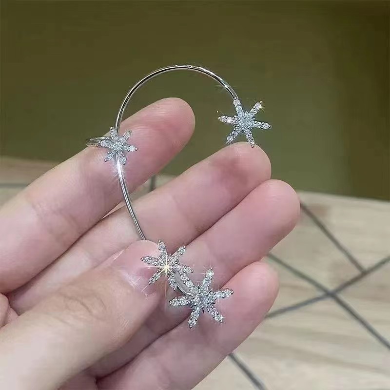 Shake the sound explosion super fairy super flash snowflake ear hanging Lin Yun with zircon ear clip hot earrings wholesale