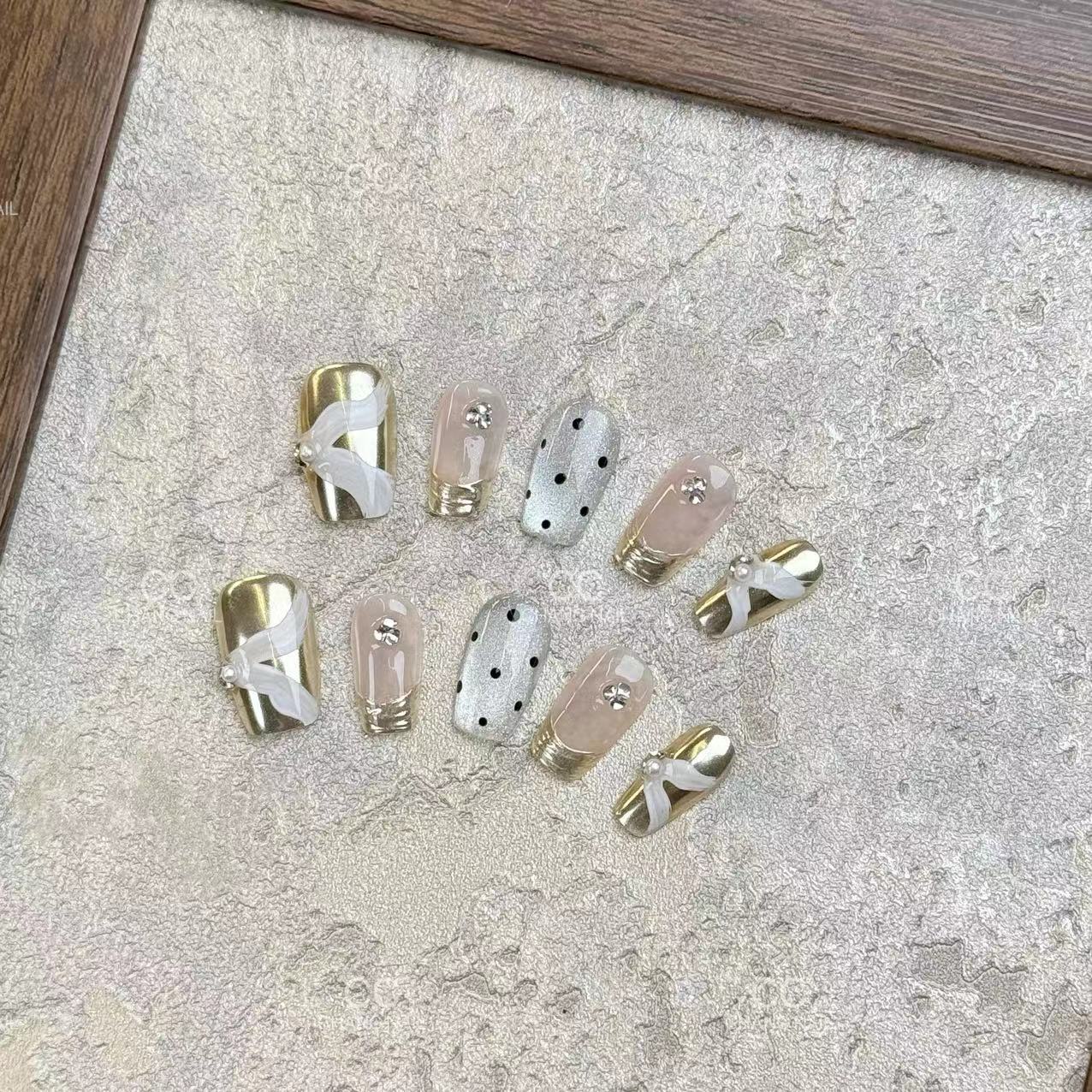 Yiyi Dance Water Light Ballet-Armadura vestida a mano Sensación de alto nivel Pliegues retro French Little Fragrant Style Cinta pintada a mano