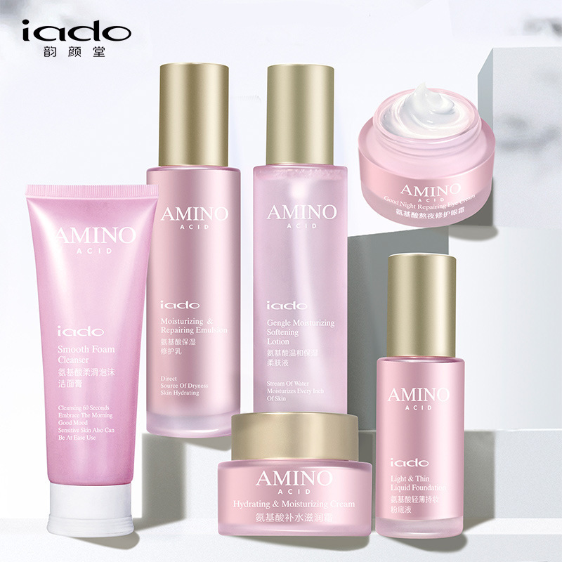Moisturizing skin care set amino acid based