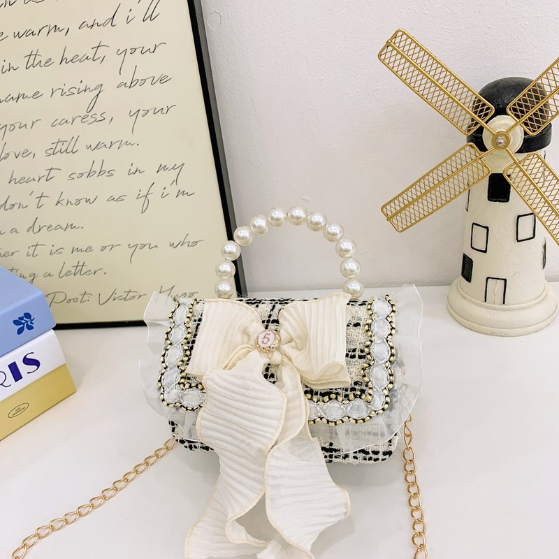 Nueva cadena bolso de mochila para niños negro y blanco tweed pequeño viento fragante bolso de hombro de niñas lindos bolsos de perlas