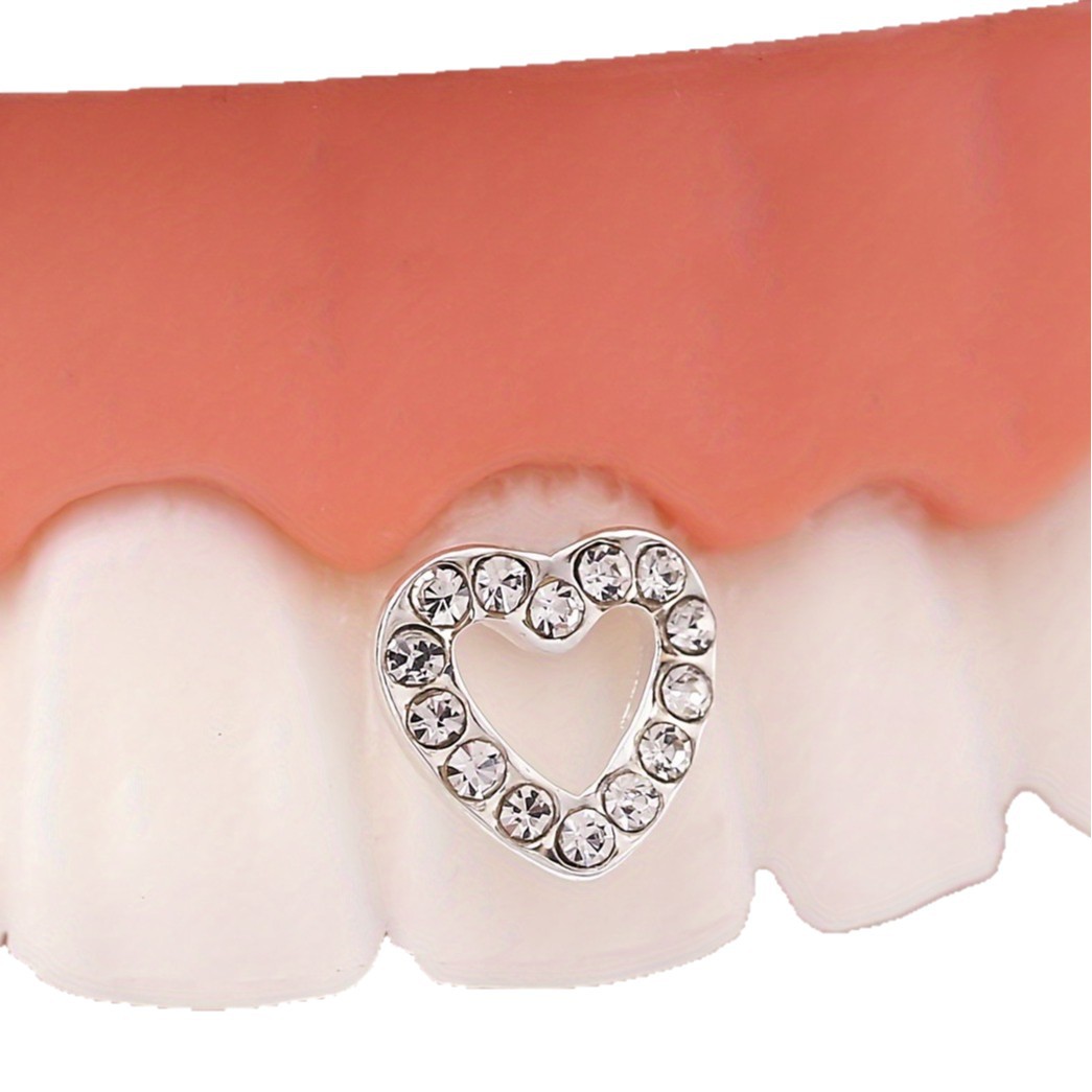 Joyas dentales con strass en forma de corazón para dientes_voghion.com