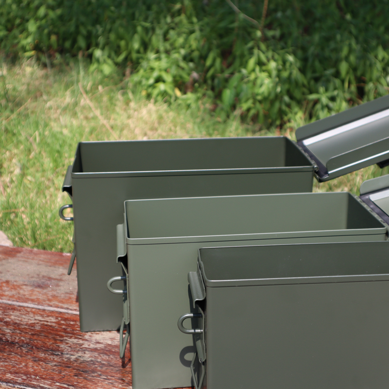 Caja de hierro de metal triple caja de herramientas cerradura modelo de aviación batería de litio caja a prueba de explosiones caja de sellado caja de municiones caja de hierro