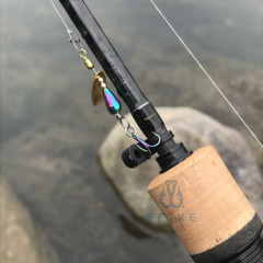 Spinning Shimmering Stream Bait, Horse Mouth Fake Lure, White Strip Rotating Glitter Single Hook, Three-Prong Hook Tungsten Micro Fishing Bait